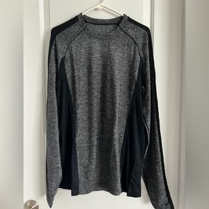 Men’s Lululemon long sleeve shirt in heathered grey.  Size XXL.